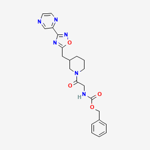 Benzyl (2-oxo-2-(3-((3-(pyrazin-2-yl)-1,2,4-oxadiazol-5-yl)methyl)piperidin-1-yl)ethyl)carbamate