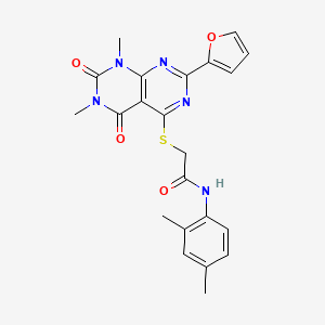 molecular formula C22H21N5O4S B2787206 N-(2,4-dimethylphenyl)-2-((2-(furan-2-yl)-6,8-dimethyl-5,7-dioxo-5,6,7,8-tetrahydropyrimido[4,5-d]pyrimidin-4-yl)thio)acetamide CAS No. 906239-25-6