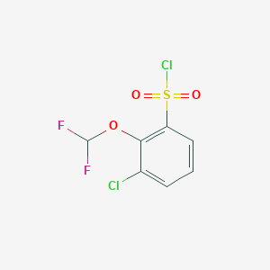 molecular formula C7H4Cl2F2O3S B2789560 3-Chloro-2-(difluoromethoxy)benzenesulfonyl chloride CAS No. 1804407-71-3