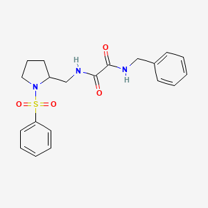 molecular formula C20H23N3O4S B2789767 N-{[1-(benzenesulfonyl)pyrrolidin-2-yl]methyl}-N'-benzylethanediamide CAS No. 896264-40-7