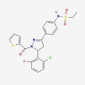 molecular formula C22H19ClFN3O3S2 B2789804 N-{4-[5-(2-chloro-6-fluorophenyl)-1-(thiophene-2-carbonyl)-4,5-dihydro-1H-pyrazol-3-yl]phenyl}ethane-1-sulfonamide 