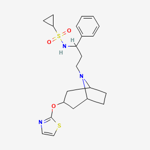 molecular formula C22H29N3O3S2 B2789968 N-(1-phenyl-3-((1R,5S)-3-(thiazol-2-yloxy)-8-azabicyclo[3.2.1]octan-8-yl)propyl)cyclopropanesulfonamide CAS No. 2109137-48-4
