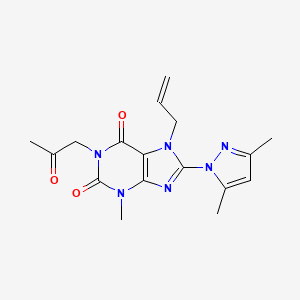 B2790101 8-(3,5-Dimethylpyrazolyl)-3-methyl-1-(2-oxopropyl)-7-prop-2-enyl-1,3,7-trihydr opurine-2,6-dione CAS No. 1014050-63-5