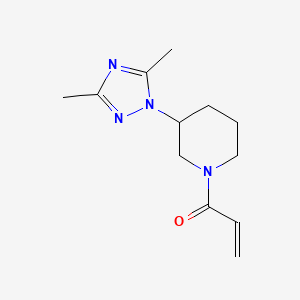 1-[3-(3,5-dimethyl-1H-1,2,4-triazol-1-yl)piperidin-1-yl]prop-2-en-1-one