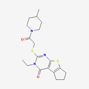 molecular formula C19H25N3O2S2 B2791094 3-ethyl-2-((2-(4-methylpiperidin-1-yl)-2-oxoethyl)thio)-6,7-dihydro-3H-cyclopenta[4,5]thieno[2,3-d]pyrimidin-4(5H)-one CAS No. 483976-40-5