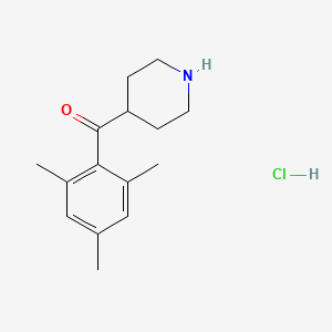 B2793218 Mesityl(piperidin-4-yl)methanone hydrochloride CAS No. 42060-81-1