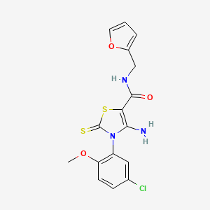B2795070 4-amino-3-(5-chloro-2-methoxyphenyl)-N-(furan-2-ylmethyl)-2-thioxo-2,3-dihydrothiazole-5-carboxamide CAS No. 946254-89-3