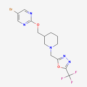 B2796184 2-[[3-[(5-Bromopyrimidin-2-yl)oxymethyl]piperidin-1-yl]methyl]-5-(trifluoromethyl)-1,3,4-oxadiazole CAS No. 2379976-75-5