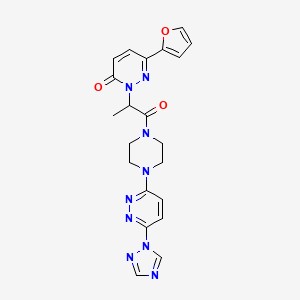 2-(1-(4-(6-(1H-1,2,4-triazol-1-yl)pyridazin-3-yl)piperazin-1-yl)-1-oxopropan-2-yl)-6-(furan-2-yl)pyridazin-3(2H)-one