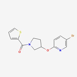 molecular formula C14H13BrN2O2S B2797613 (3-((5-Bromopyridin-2-yl)oxy)pyrrolidin-1-yl)(thiophen-2-yl)methanone CAS No. 1904225-62-2
