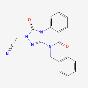 B2798879 2-(4-benzyl-1,5-dioxo-4,5-dihydro-[1,2,4]triazolo[4,3-a]quinazolin-2(1H)-yl)acetonitrile CAS No. 1357853-18-9