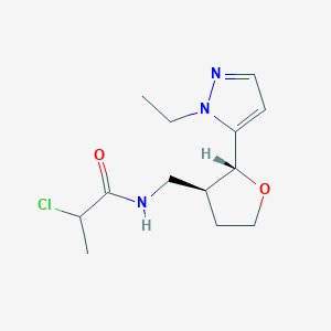 molecular formula C13H20ClN3O2 B2799429 2-Chloro-N-[[(2R,3S)-2-(2-ethylpyrazol-3-yl)oxolan-3-yl]methyl]propanamide CAS No. 2411183-84-9