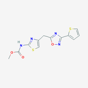 molecular formula C12H10N4O3S2 B2800372 Methyl (4-((3-(thiophen-2-yl)-1,2,4-oxadiazol-5-yl)methyl)thiazol-2-yl)carbamate CAS No. 1351586-24-7