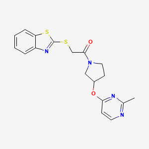 2-(1,3-Benzothiazol-2-ylsulfanyl)-1-{3-[(2-methylpyrimidin-4-yl)oxy]pyrrolidin-1-yl}ethan-1-one