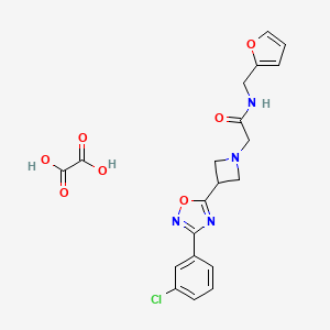 molecular formula C20H19ClN4O7 B2802726 2-(3-(3-(3-chlorophenyl)-1,2,4-oxadiazol-5-yl)azetidin-1-yl)-N-(furan-2-ylmethyl)acetamide oxalate CAS No. 1351632-26-2