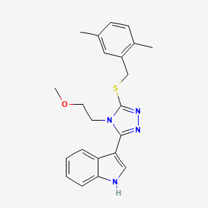 molecular formula C22H24N4OS B2802912 3-(5-{[(2,5-dimethylphenyl)methyl]sulfanyl}-4-(2-methoxyethyl)-4H-1,2,4-triazol-3-yl)-1H-indole CAS No. 946205-88-5