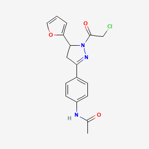 molecular formula C17H16ClN3O3 B2802971 N-[4-[2-(2-Chloroacetyl)-3-(furan-2-yl)-3,4-dihydropyrazol-5-yl]phenyl]acetamide CAS No. 1018147-08-4