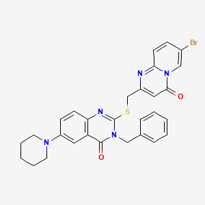 3-Benzyl-2-[(7-bromo-4-oxopyrido[1,2-a]pyrimidin-2-yl)methylsulfanyl]-6-piperidin-1-ylquinazolin-4-one