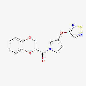 (3-((1,2,5-Thiadiazol-3-yl)oxy)pyrrolidin-1-yl)(2,3-dihydrobenzo[b][1,4]dioxin-2-yl)methanone