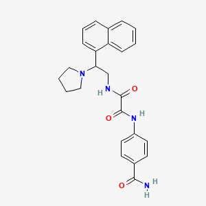 molecular formula C25H26N4O3 B2806042 N'-(4-carbamoylphenyl)-N-[2-(naphthalen-1-yl)-2-(pyrrolidin-1-yl)ethyl]ethanediamide CAS No. 920194-08-7