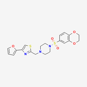 molecular formula C20H21N3O5S2 B2806126 1-(2,3-dihydro-1,4-benzodioxine-6-sulfonyl)-4-{[4-(furan-2-yl)-1,3-thiazol-2-yl]methyl}piperazine CAS No. 1105216-49-6