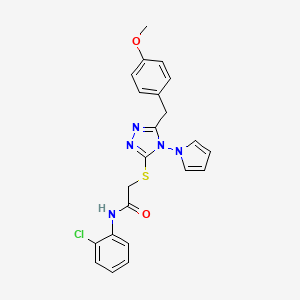 molecular formula C22H20ClN5O2S B2806923 N-(2-chlorophenyl)-2-((5-(4-methoxybenzyl)-4-(1H-pyrrol-1-yl)-4H-1,2,4-triazol-3-yl)thio)acetamide CAS No. 896306-03-9