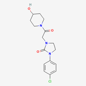 1-(4-Chlorophenyl)-3-(2-(4-hydroxypiperidin-1-yl)-2-oxoethyl)imidazolidin-2-one