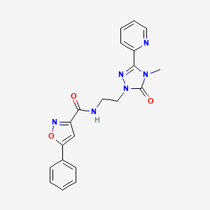 molecular formula C20H18N6O3 B2808085 N-(2-(4-methyl-5-oxo-3-(pyridin-2-yl)-4,5-dihydro-1H-1,2,4-triazol-1-yl)ethyl)-5-phenylisoxazole-3-carboxamide CAS No. 1208829-68-8