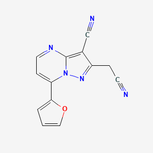molecular formula C13H7N5O B2808883 2-(Cyanomethyl)-7-(furan-2-yl)pyrazolo[1,5-a]pyrimidine-3-carbonitrile CAS No. 860784-93-6
