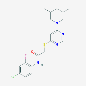 N-(4-Chloro-2-fluorophenyl)-2-[6-(3,5-dimethylpiperidin-1-yl)pyrimidin-4-yl]sulfanylacetamide