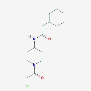 molecular formula C15H25ClN2O2 B2811799 N-[1-(2-Chloroacetyl)piperidin-4-yl]-2-cyclohexylacetamide CAS No. 2411264-61-2