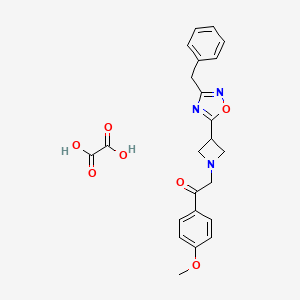 molecular formula C23H23N3O7 B2812558 2-(3-(3-Benzyl-1,2,4-oxadiazol-5-yl)azetidin-1-yl)-1-(4-methoxyphenyl)ethanone oxalate CAS No. 1428350-01-9