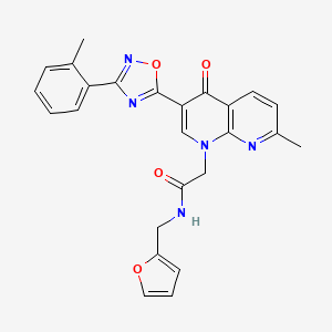 molecular formula C25H21N5O4 B2812645 N-[(furan-2-yl)methyl]-2-{7-methyl-3-[3-(2-methylphenyl)-1,2,4-oxadiazol-5-yl]-4-oxo-1,4-dihydro-1,8-naphthyridin-1-yl}acetamide CAS No. 1029770-03-3