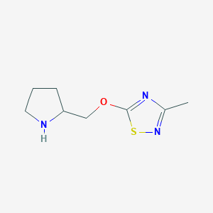 3-Methyl-5-[(pyrrolidin-2-yl)methoxy]-1,2,4-thiadiazole