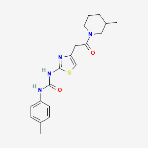 molecular formula C19H24N4O2S B2812914 1-(4-(2-(3-Methylpiperidin-1-yl)-2-oxoethyl)thiazol-2-yl)-3-(p-tolyl)urea CAS No. 921475-15-2