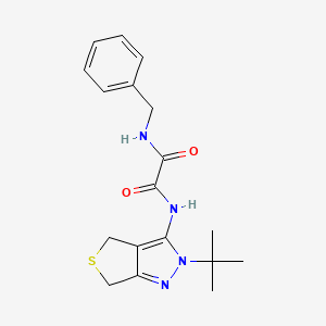 molecular formula C18H22N4O2S B2814507 N'-benzyl-N-{2-tert-butyl-2H,4H,6H-thieno[3,4-c]pyrazol-3-yl}ethanediamide CAS No. 899952-56-8