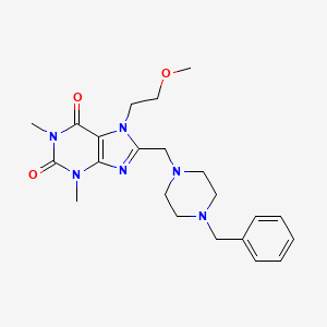 8-[(4-benzylpiperazin-1-yl)methyl]-7-(2-methoxyethyl)-1,3-dimethyl-3,7-dihydro-1H-purine-2,6-dione