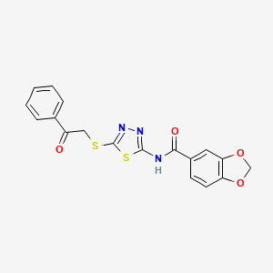 molecular formula C18H13N3O4S2 B2816835 N-{5-[(2-OXO-2-PHENYLETHYL)SULFANYL]-1,3,4-THIADIAZOL-2-YL}-2H-1,3-BENZODIOXOLE-5-CARBOXAMIDE CAS No. 476465-39-1