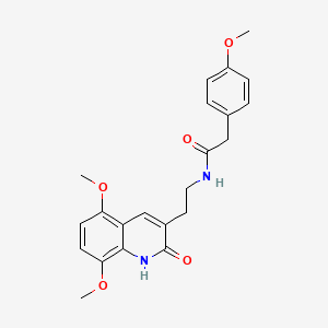 molecular formula C22H24N2O5 B2819342 N-[2-(5,8-dimethoxy-2-oxo-1,2-dihydroquinolin-3-yl)ethyl]-2-(4-methoxyphenyl)acetamide CAS No. 851403-37-7