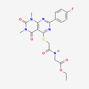 molecular formula C20H20FN5O5S B2820093 Ethyl 2-(2-((2-(4-fluorophenyl)-6,8-dimethyl-5,7-dioxo-5,6,7,8-tetrahydropyrimido[4,5-d]pyrimidin-4-yl)thio)acetamido)acetate CAS No. 852170-58-2