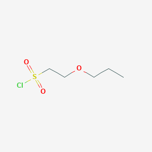 molecular formula C5H11ClO3S B2820598 2-Propoxyethane-1-sulfonyl chloride CAS No. 1341901-07-2