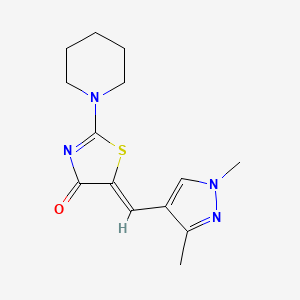 molecular formula C14H18N4OS B2821944 (Z)-5-((1,3-dimethyl-1H-pyrazol-4-yl)methylene)-2-(piperidin-1-yl)thiazol-4(5H)-one CAS No. 1005690-77-6