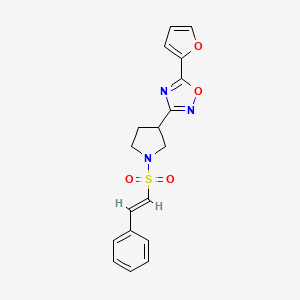 (E)-5-(furan-2-yl)-3-(1-(styrylsulfonyl)pyrrolidin-3-yl)-1,2,4-oxadiazole