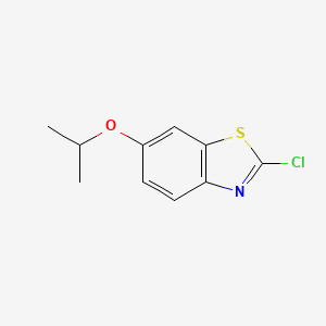 molecular formula C10H10ClNOS B2822438 2-Chloro-6-isopropoxybenzo[d]thiazole CAS No. 401567-29-1