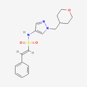 molecular formula C17H21N3O3S B2822453 (E)-2-phenyl-N-(1-((tetrahydro-2H-pyran-4-yl)methyl)-1H-pyrazol-4-yl)ethenesulfonamide CAS No. 1706497-58-6