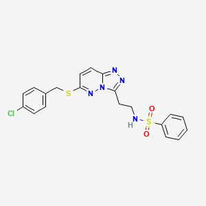 molecular formula C20H18ClN5O2S2 B2825758 N-[2-(6-{[(4-Chlorophenyl)methyl]sulfanyl}-[1,2,4]triazolo[4,3-B]pyridazin-3-YL)ethyl]benzenesulfonamide CAS No. 872996-98-0