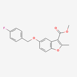 molecular formula C18H15FO4 B2830708 Methyl 5-[(4-fluorophenyl)methoxy]-2-methyl-1-benzofuran-3-carboxylate CAS No. 300674-21-9