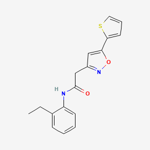 molecular formula C17H16N2O2S B2831166 N-(2-ethylphenyl)-2-(5-(thiophen-2-yl)isoxazol-3-yl)acetamide CAS No. 946316-85-4
