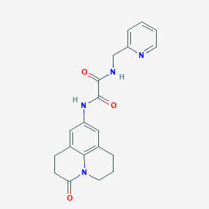 molecular formula C20H20N4O3 B2831440 N-{2-oxo-1-azatricyclo[7.3.1.0^{5,13}]trideca-5,7,9(13)-trien-7-yl}-N'-[(pyridin-2-yl)methyl]ethanediamide CAS No. 898422-99-6