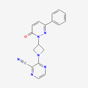 molecular formula C18H14N6O B2834693 3-[3-(6-Oxo-3-phenylpyridazin-1-yl)azetidin-1-yl]pyrazine-2-carbonitrile CAS No. 2380088-53-7